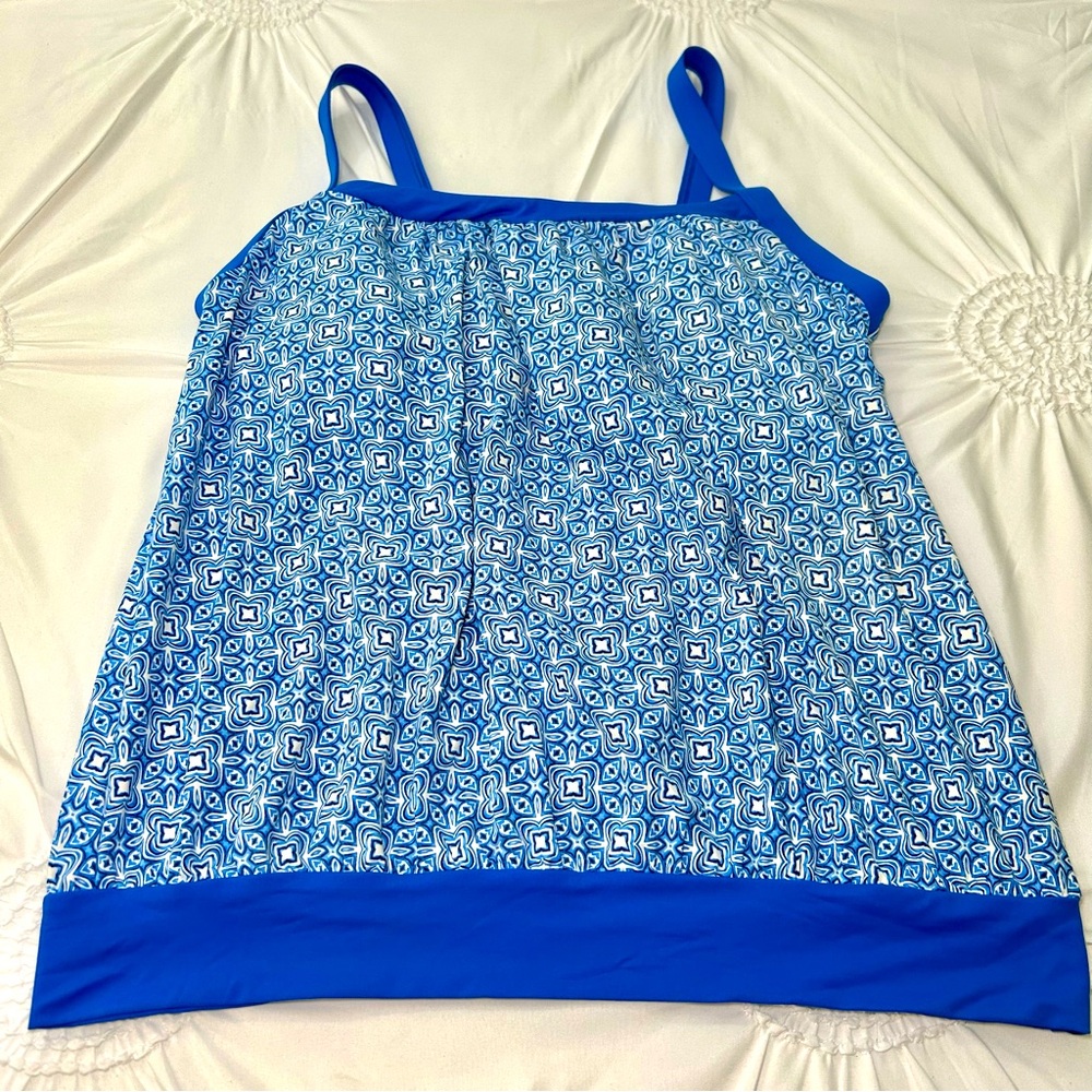 Lands End Built in Bra Adjustable Strap Blue Patterned Tankini Swim Top Sz 14 D